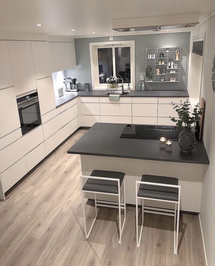 Small Kitchen Ideas