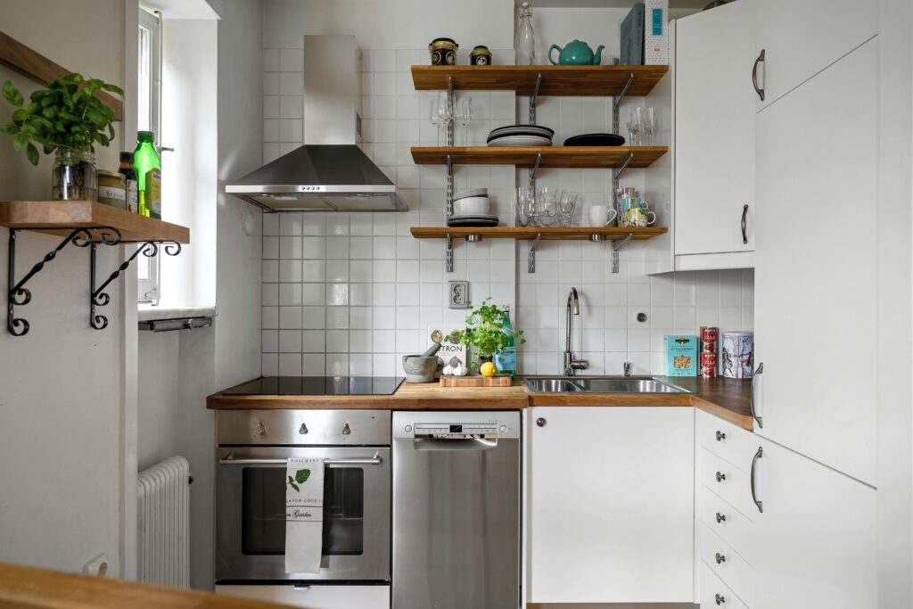 Small Kitchen Ideas