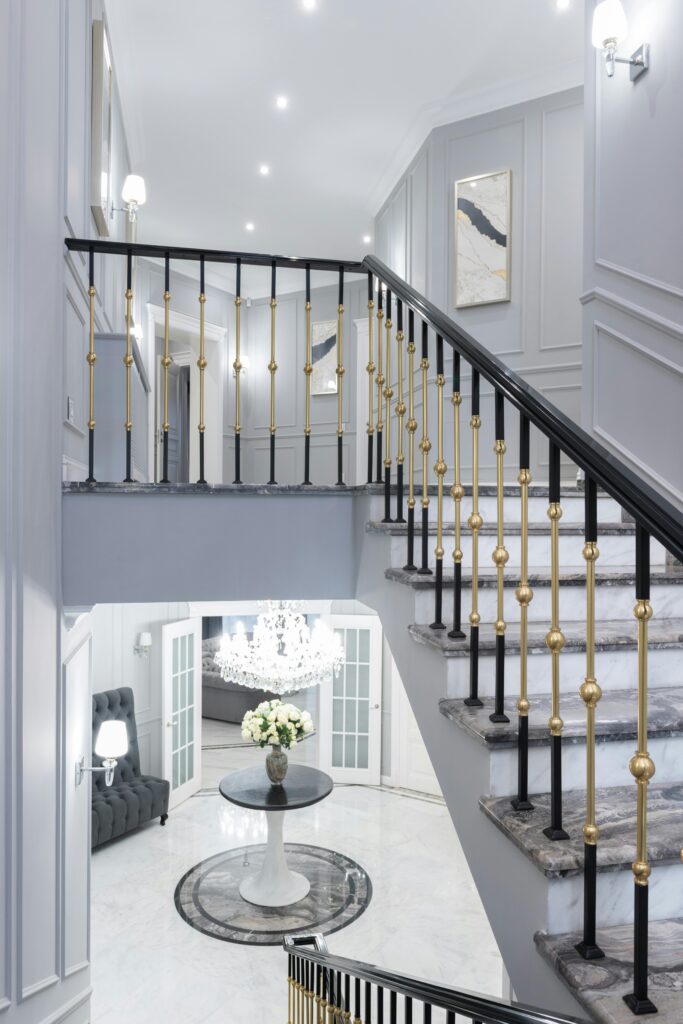 entryway table decor