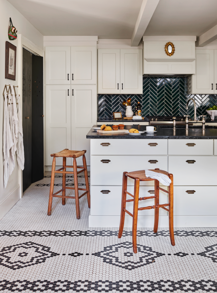 white kitchen cabinet ideas
